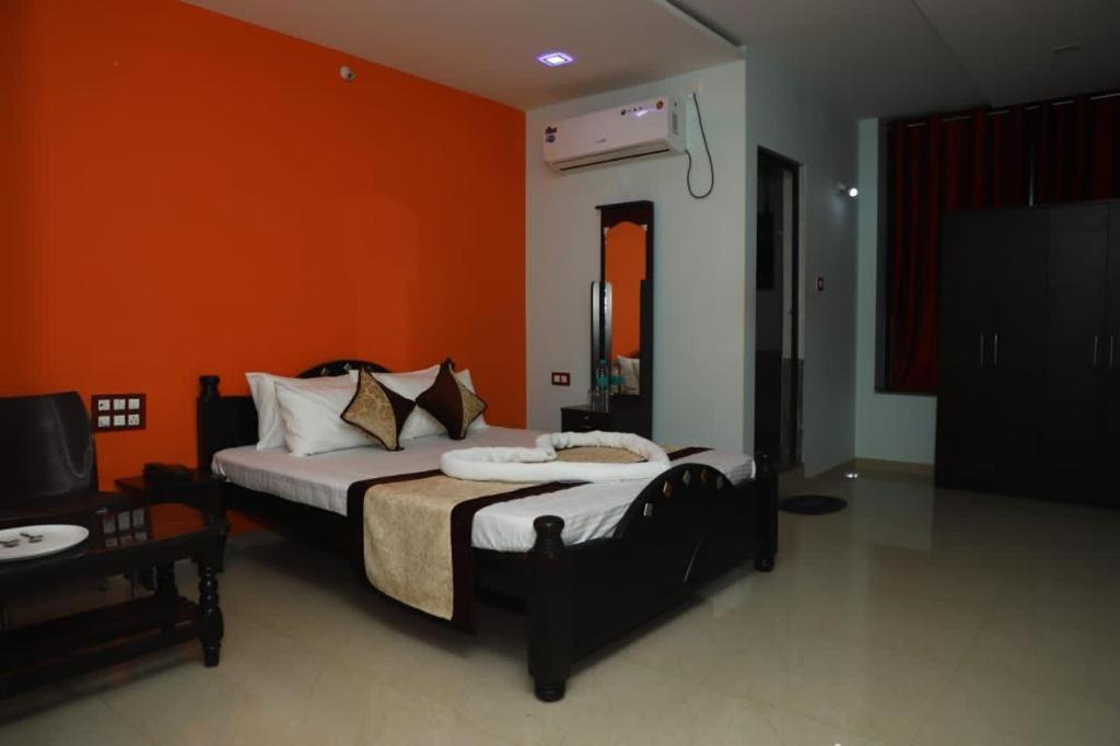Megha Residency Hotel Haveri Buitenkant foto